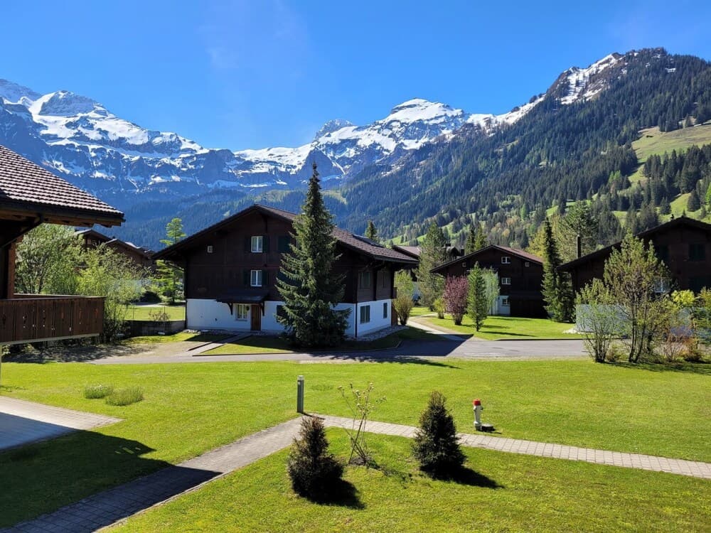 Reseda Lenk in Lenk With 2 Bedrooms and 3 Bathrooms