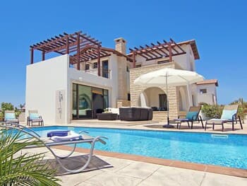 Ingrid Sotira in Sotira