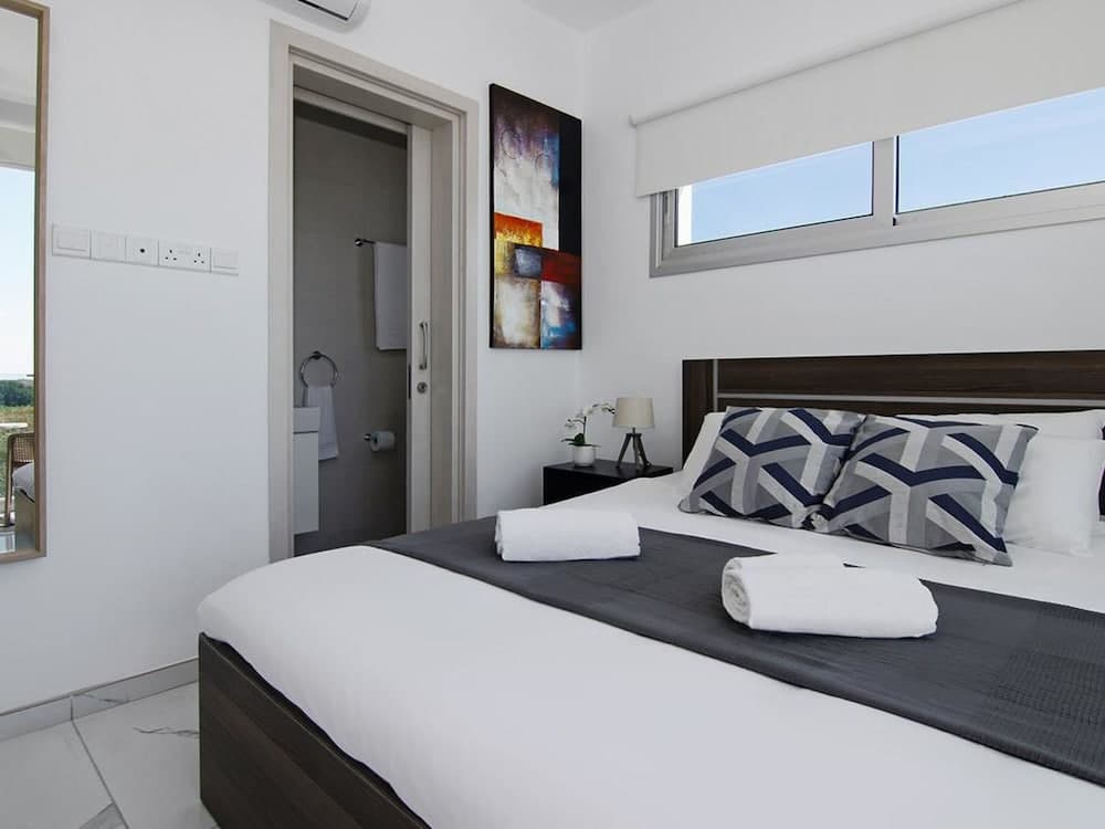 Gloria Paralimni in Paralimni