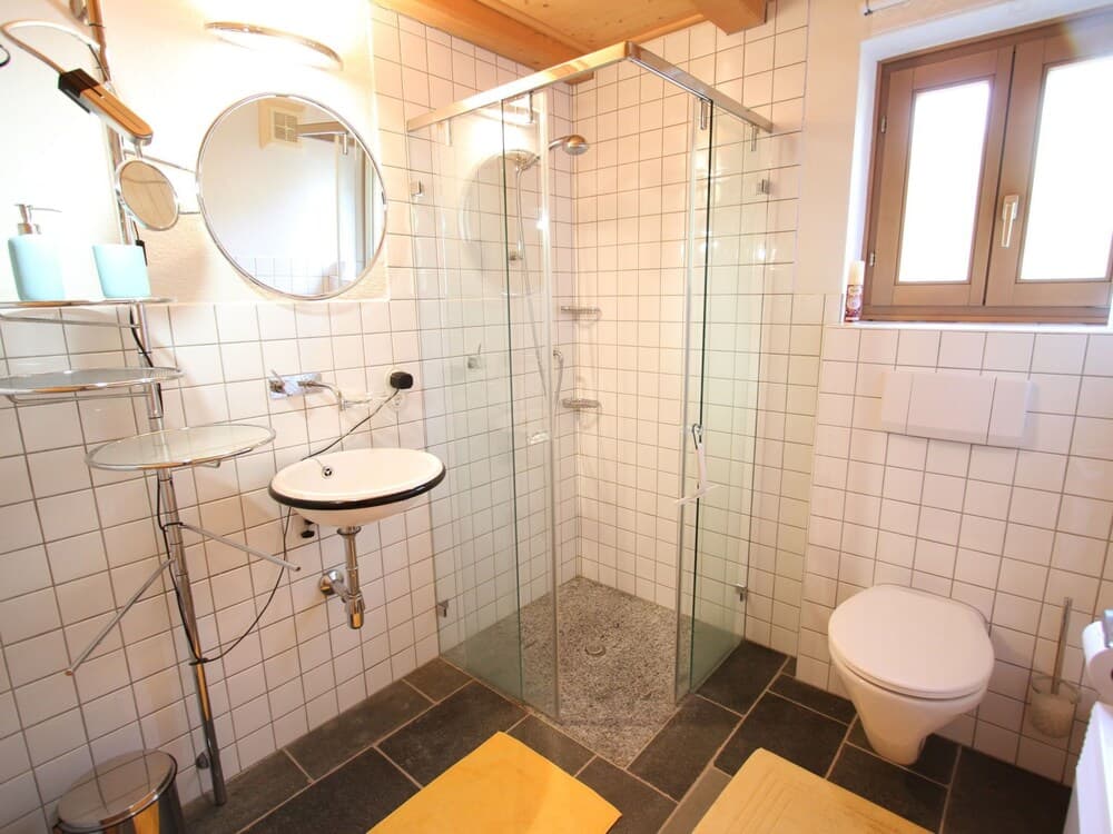 Hajenius K Nigsleiten