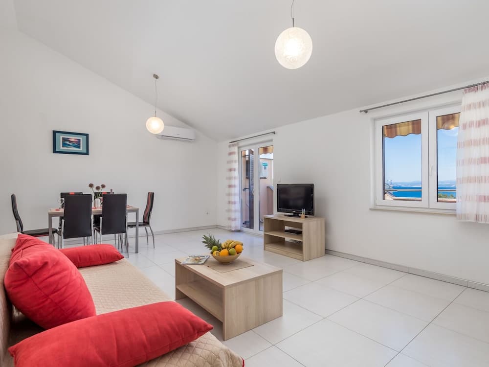 Tea ilo in ilo With 2 Bedrooms and 1 5 Bathrooms