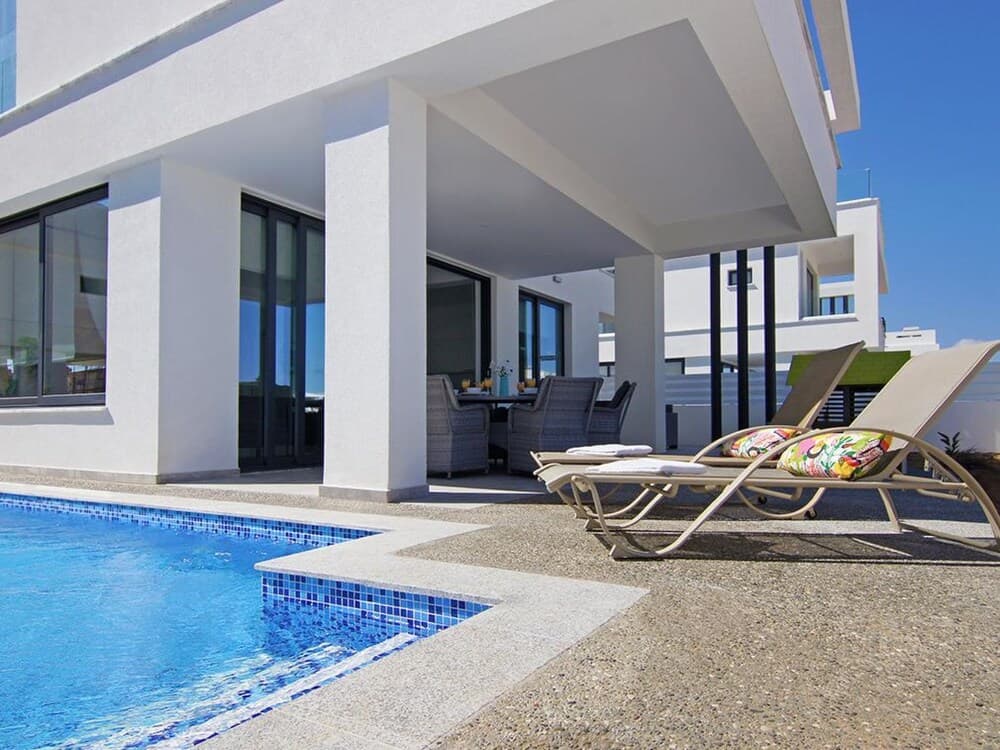 Theresa Paralimni in Paralimni