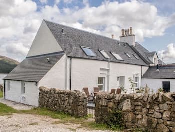 Old School Dunan in Dunan