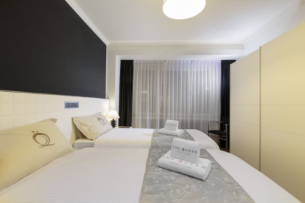 The Queen Luxury Apartments - Villa Carlotta