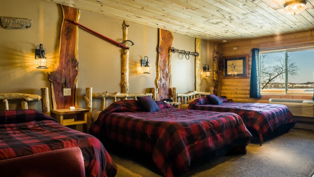 Curriers Lakeview Lodge