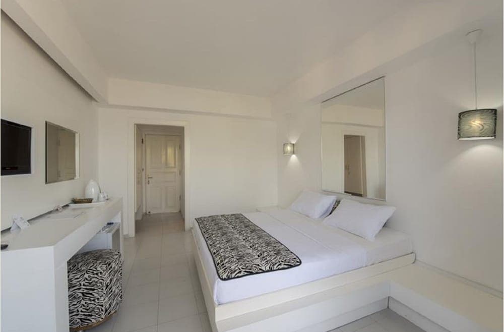 Casa Blanca Beach - Adults Only