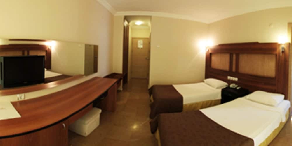 Club Munamar Beach Resort – All Inclusive