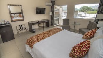 New Brookfields Hotel