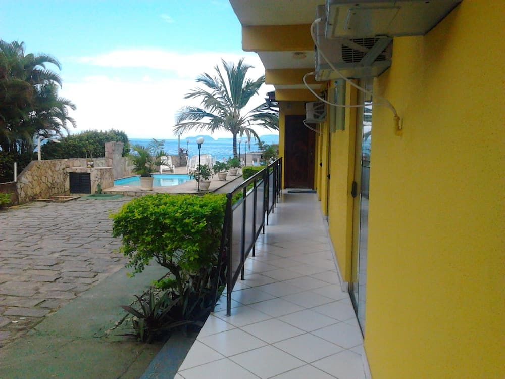 Pousada dos Golfinhos