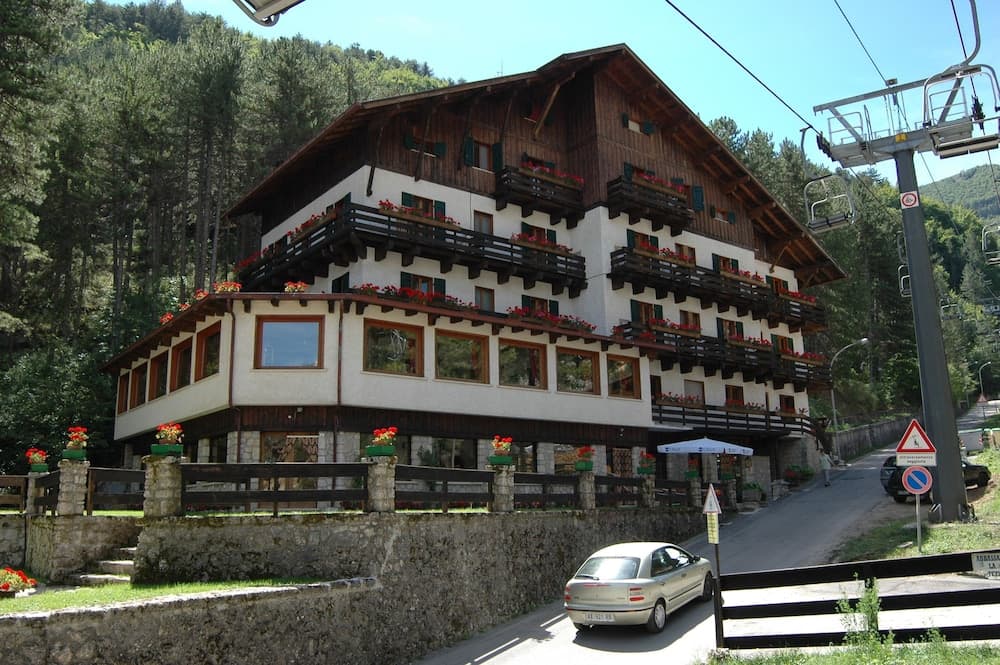 hotel image