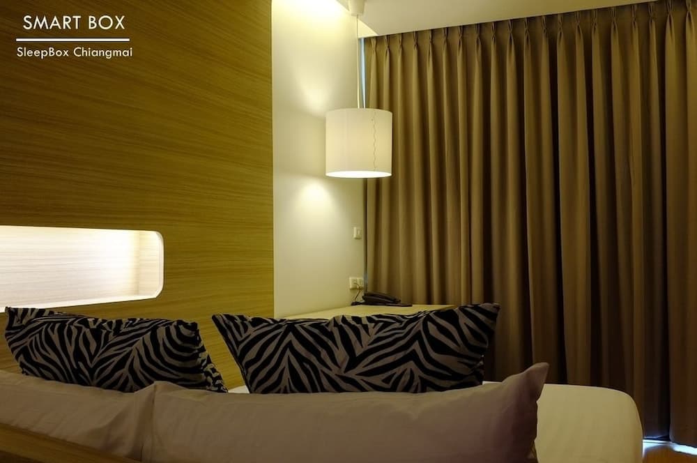 Sleepbox Chiangmai Hotel