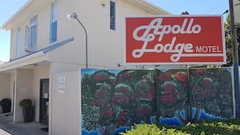 Apollo Lodge Motel