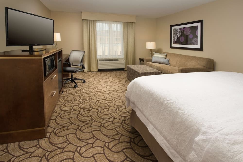 Hampton Inn & Suites San Antonio-Downtown/Market Square