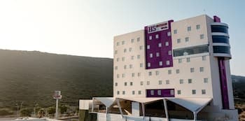 HS HOTSSON Hotel Querétaro