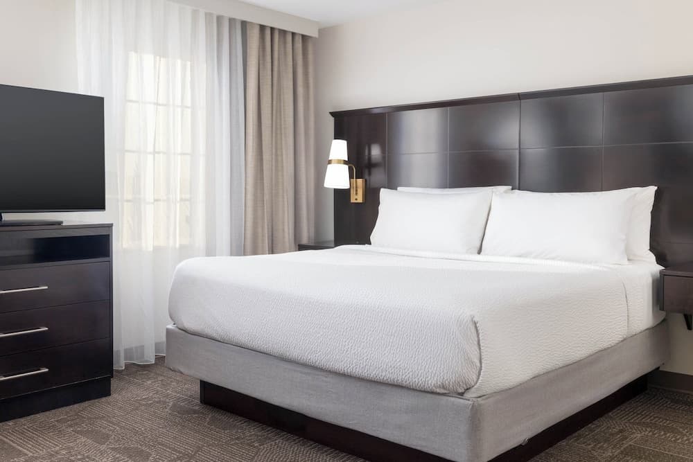 Staybridge Suites Phoenix - Chandler by IHG