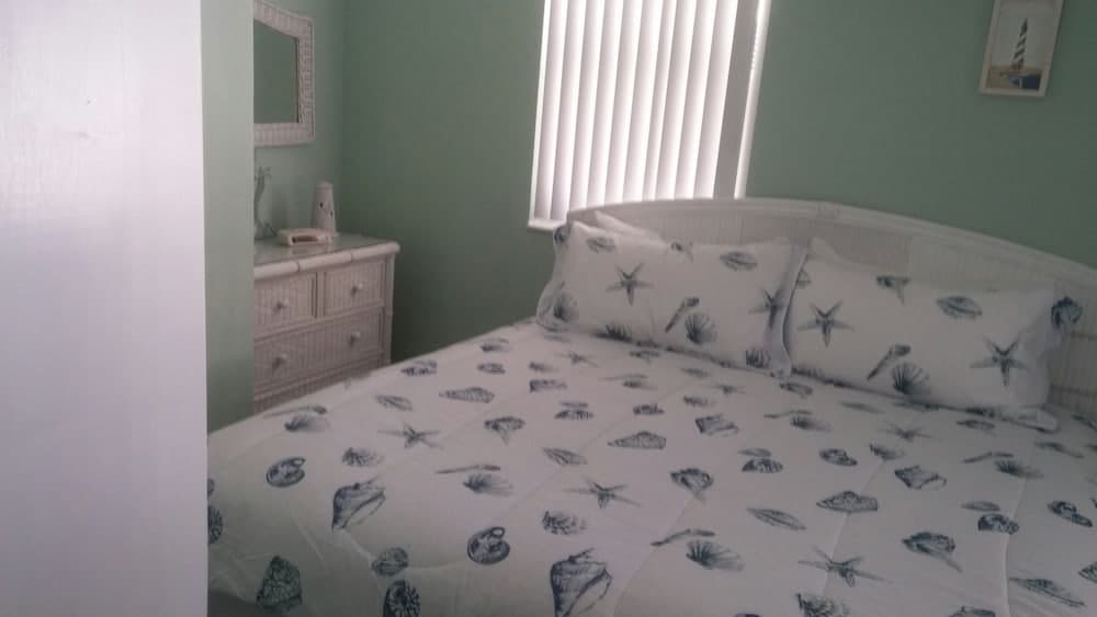 Sea Club I Beach Resort