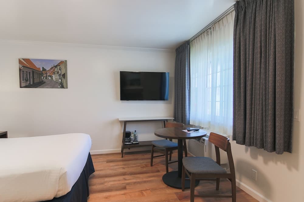 Solvang Inn and Cottages