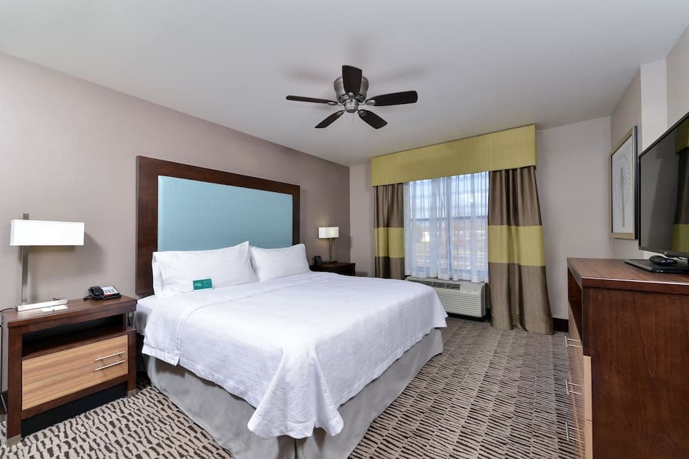 Homewood Suites By Hilton Cincinnati Mason