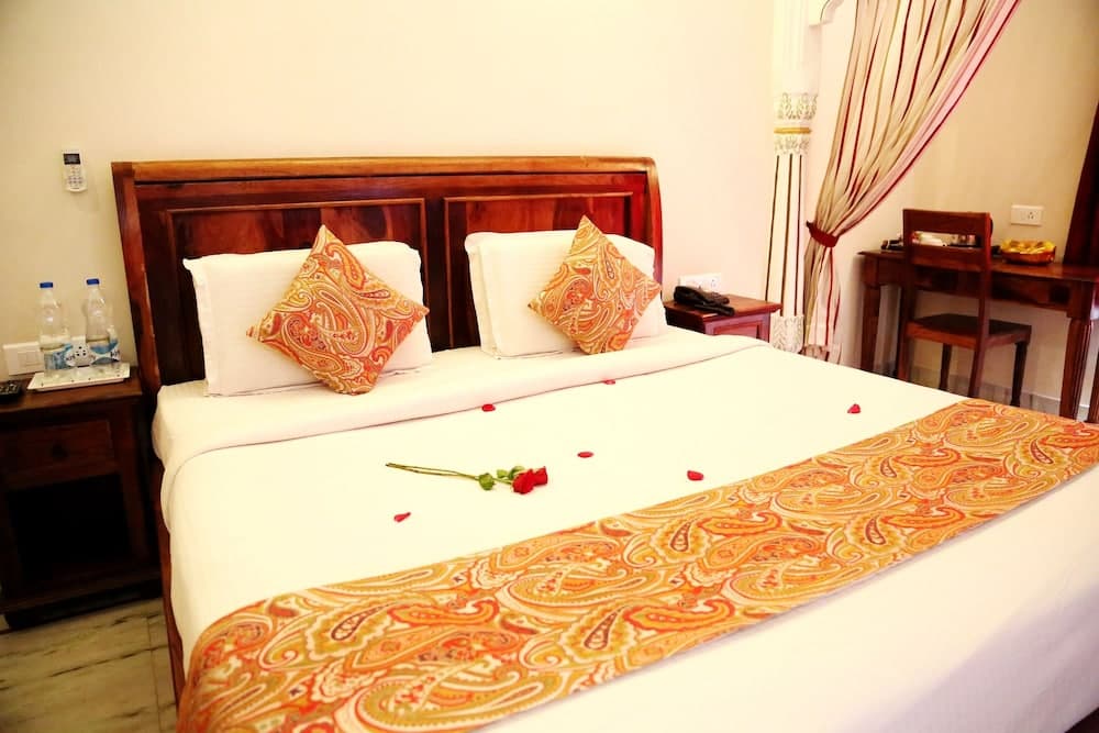 Hotel Royal Pratap Niwas