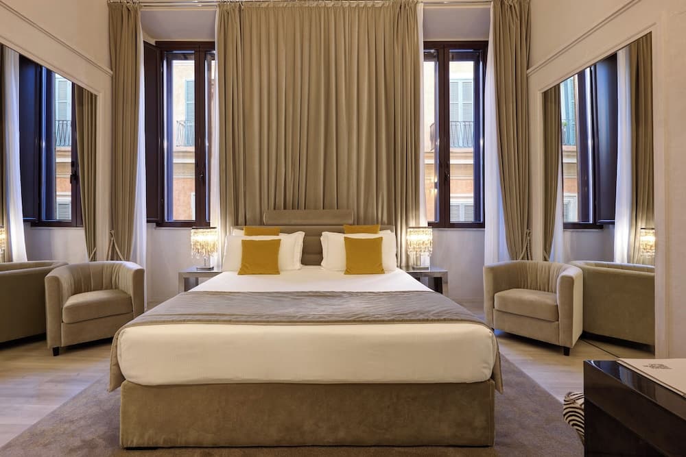 Terrace Pantheon Relais