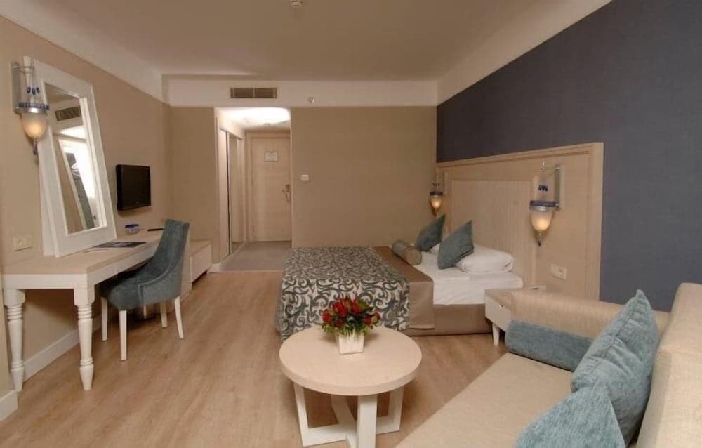 Seamelia Beach Resort Hotel & Spa