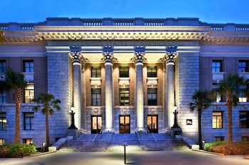 Le Méridien Tampa, The Courthouse