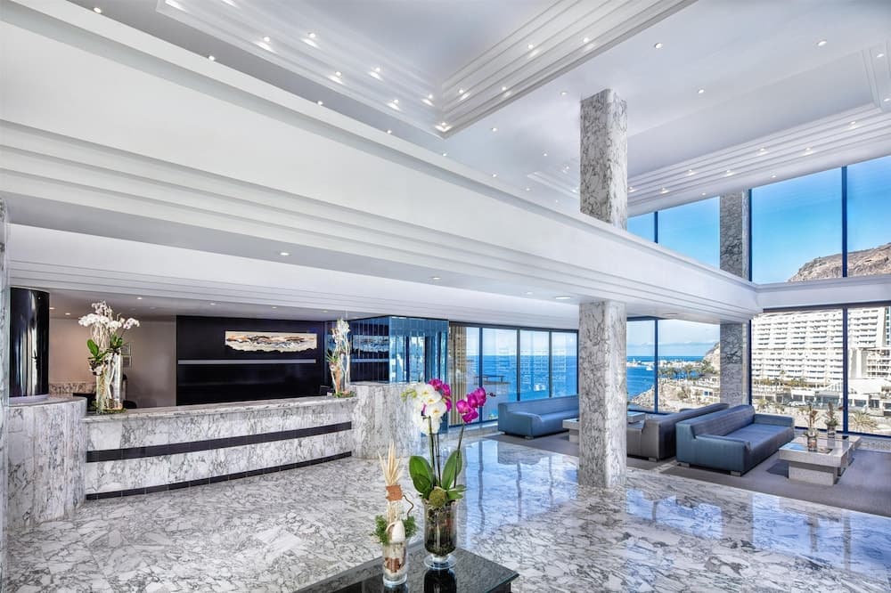 TUI BLUE Suite Princess - Adults Only