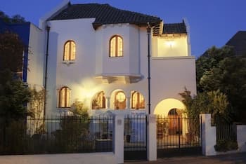 De Blasis Hotel & Cowork