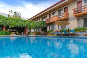 La Sabana Hotel Suites Apartments