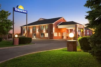 Days Inn by Wyndham Stouffville