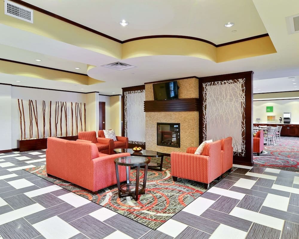 Comfort Suites Uniontown