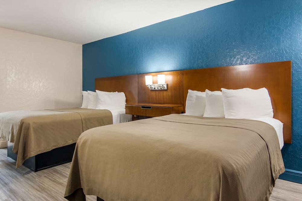 Rodeway Inn Broken Bow - Hochatown