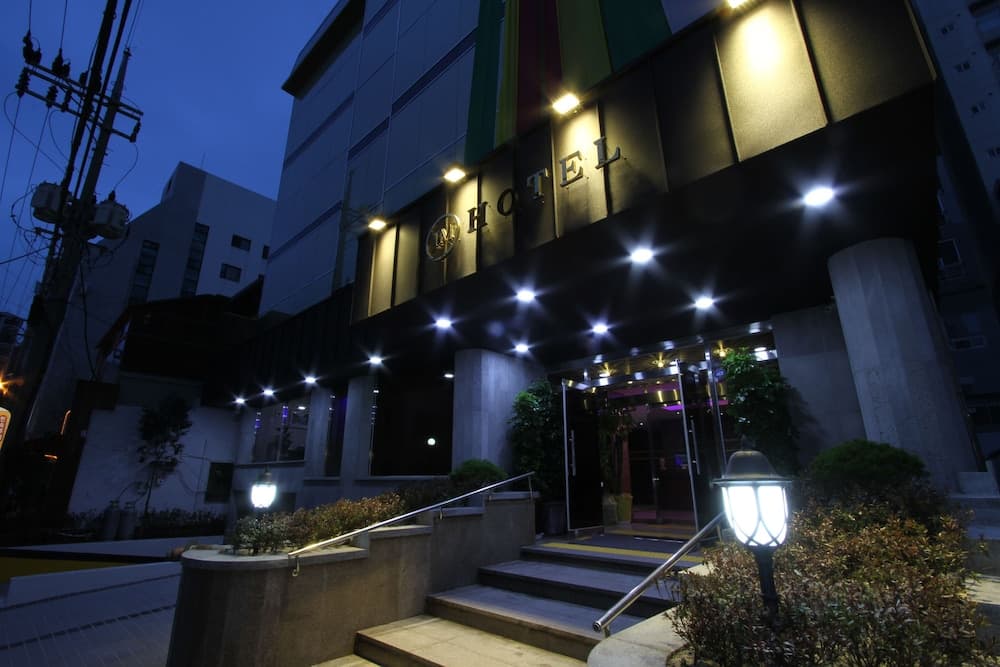 hotel image