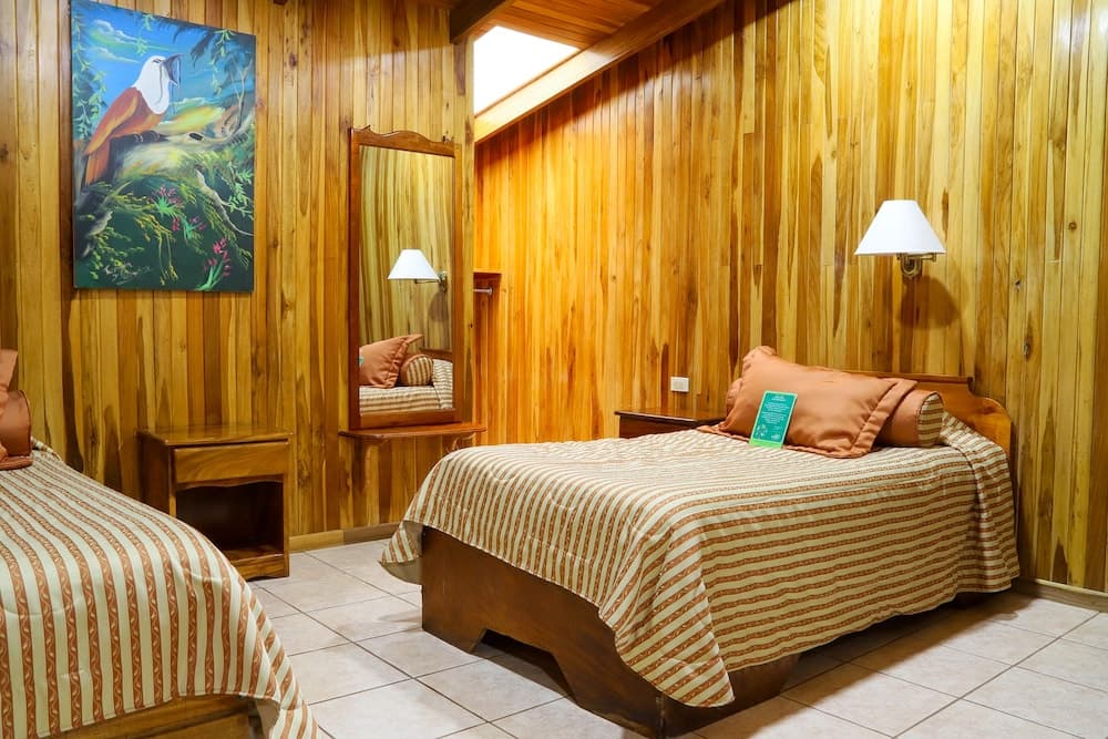 Los Pinos Cabanas y Jardines