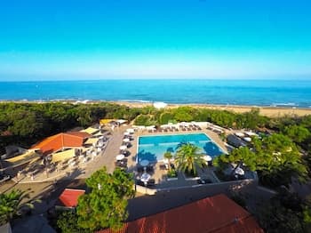 Paradù EcoVillage &  Resort