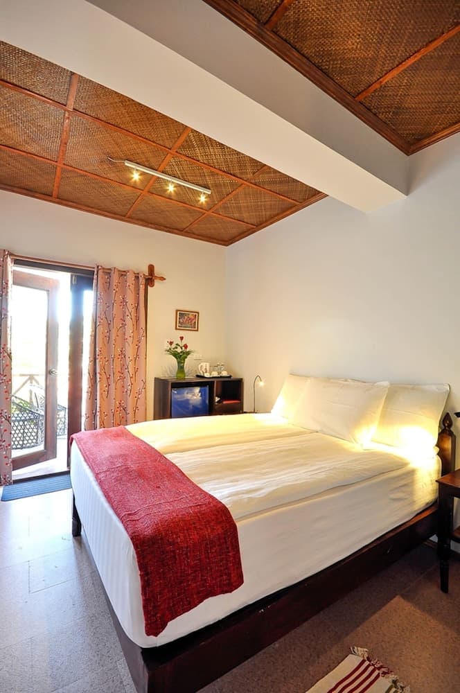 Nirvana Beach Resort