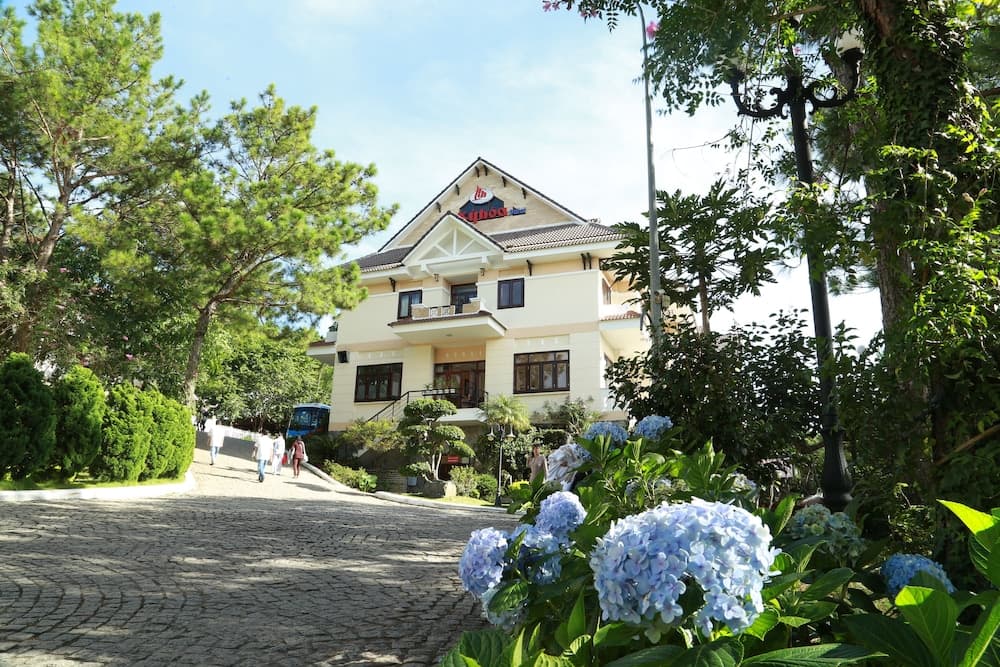 hotel image