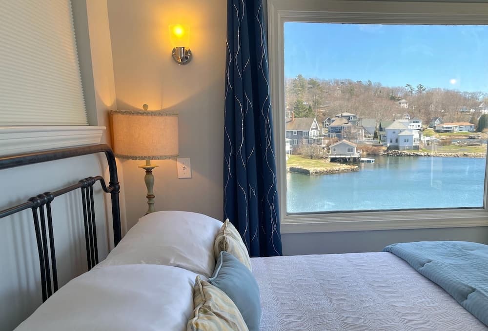 Harborage Inn on the Oceanfront