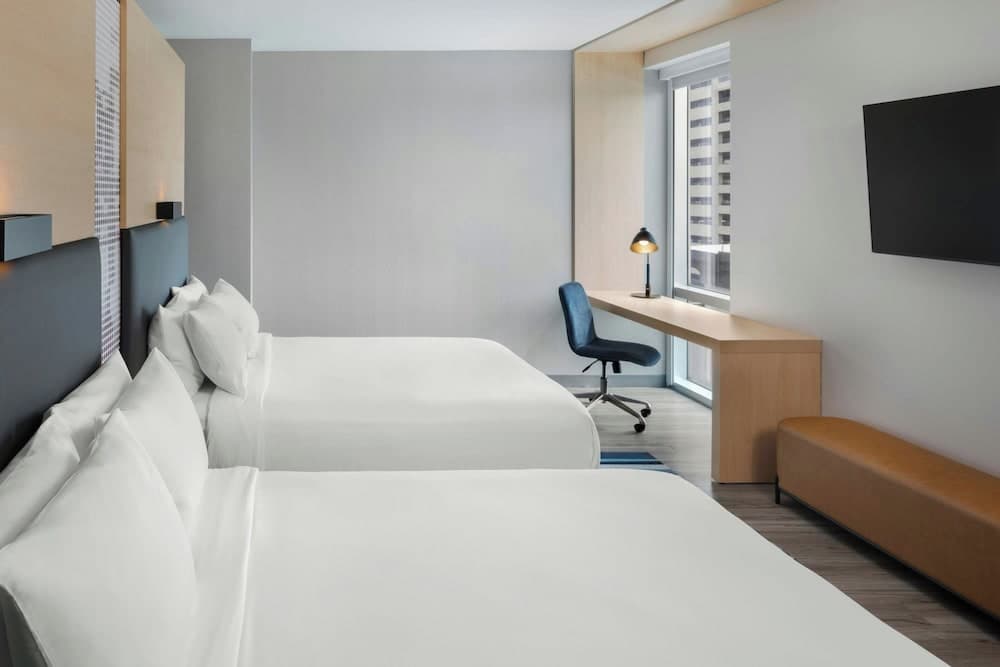 Aloft Tampa Downtown