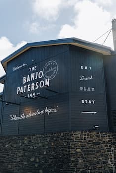 Banjo Paterson Inn