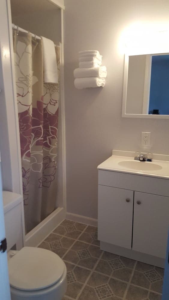 Country Squire Motel