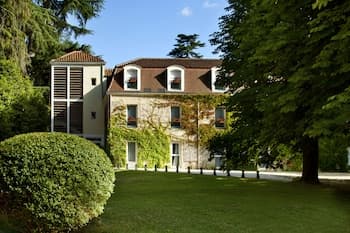 L'Orangerie du Chateau des Reynats