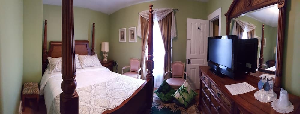 Li-Li Bed & Breakfast