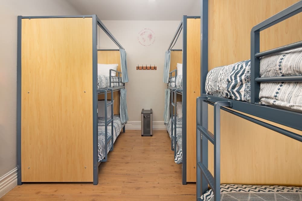 HI San Diego Downtown - Hostel