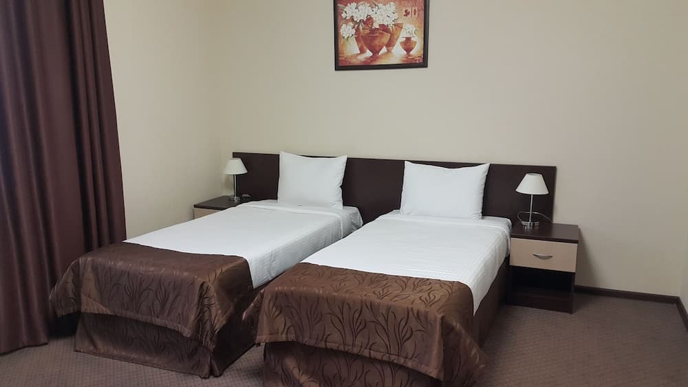 Barkhatnye Sezony Ekaterininsky Kvartal