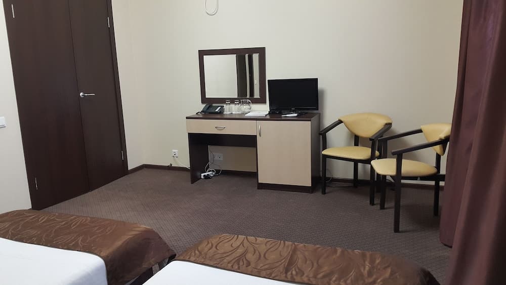 Barkhatnye Sezony Ekaterininsky Kvartal