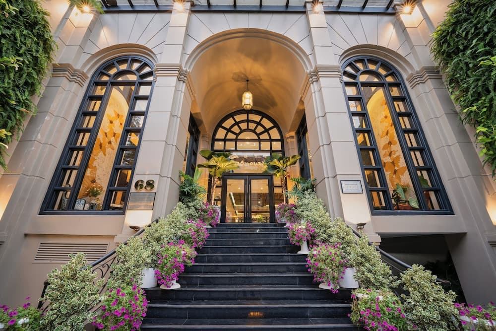 hotel image