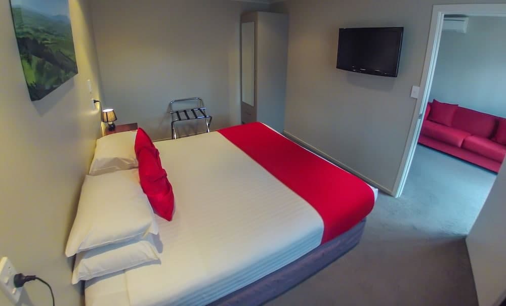 Albert Court Motor Lodge