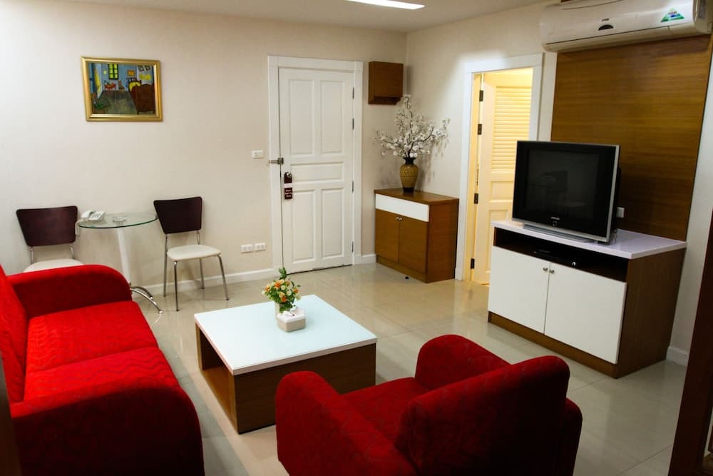 Unico Srinakarin Residence