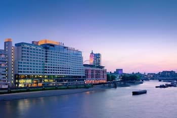 Sea Containers London